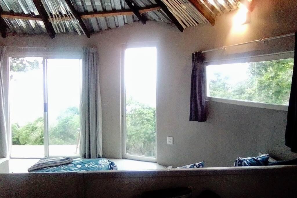 Wildview Self Catering Cottages Coffee Bay, Breakfast & Wi-Fi Inc Esterno foto