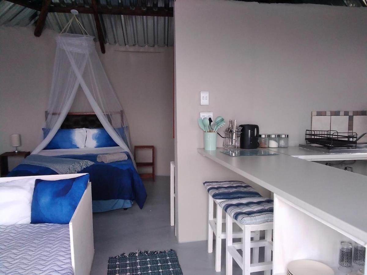 Wildview Self Catering Cottages Coffee Bay, Breakfast & Wi-Fi Inc Esterno foto
