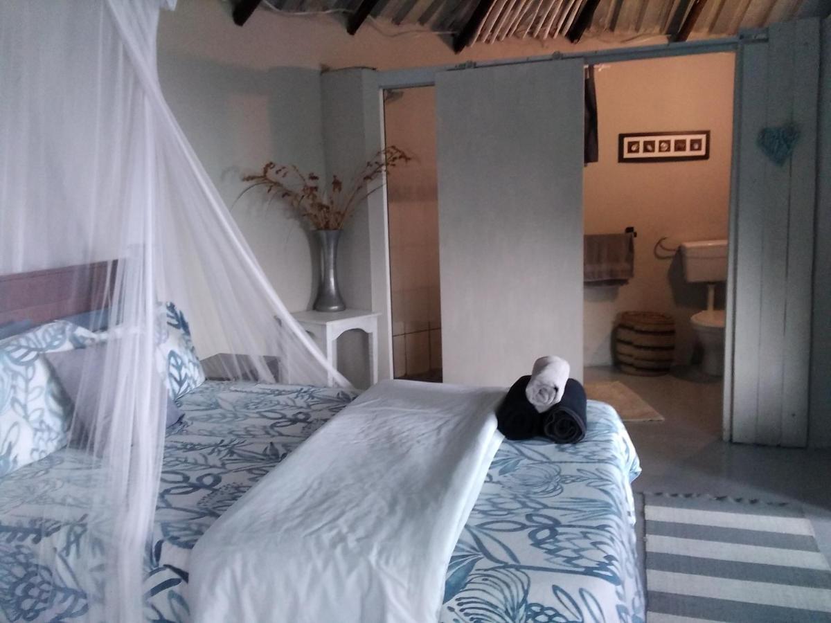 Wildview Self Catering Cottages Coffee Bay, Breakfast & Wi-Fi Inc Esterno foto